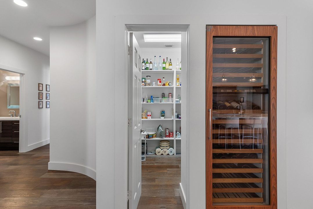 Active With Contract: $2,789,000 (4 beds, 4 baths, 4342 Square Feet)