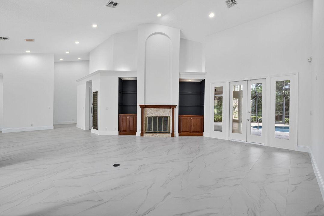 待售: $1,500,000 (3 贝兹, 3 浴室, 3872 平方英尺)