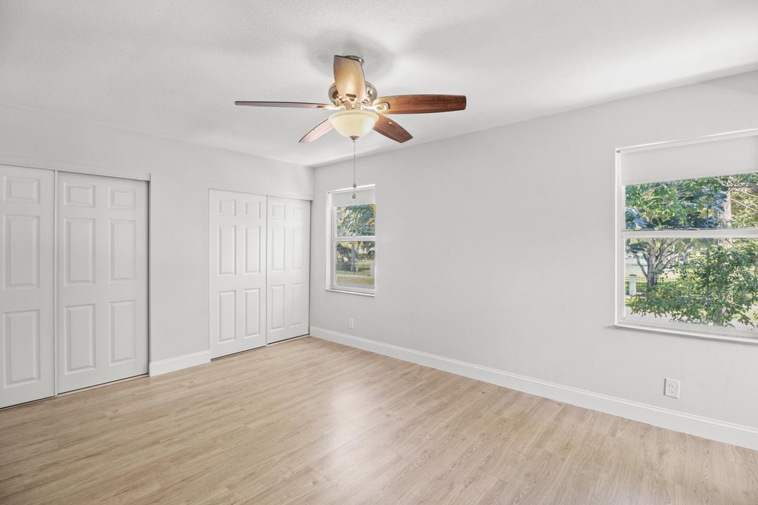 Active With Contract: $2,800 (3 beds, 2 baths, 1386 Square Feet)