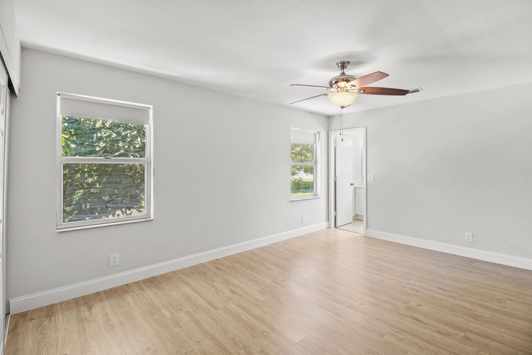 Active With Contract: $2,800 (3 beds, 2 baths, 1386 Square Feet)