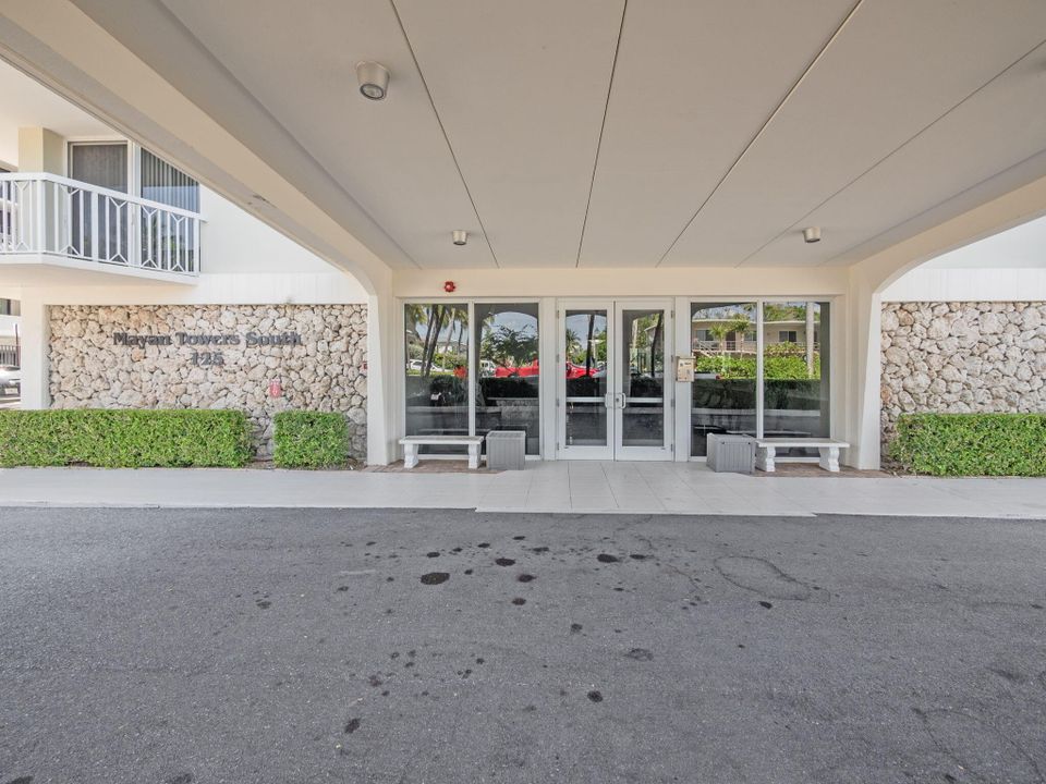 На продажу: $359,000 (1 спален, 1 ванн, 840 Квадратных фут)