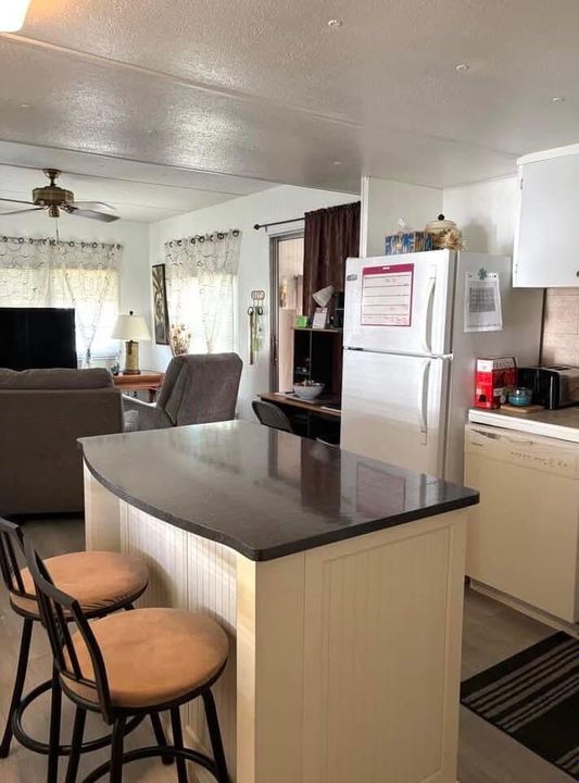 En Venta: $99,000 (2 camas, 1 baños, 576 Pies cuadrados)