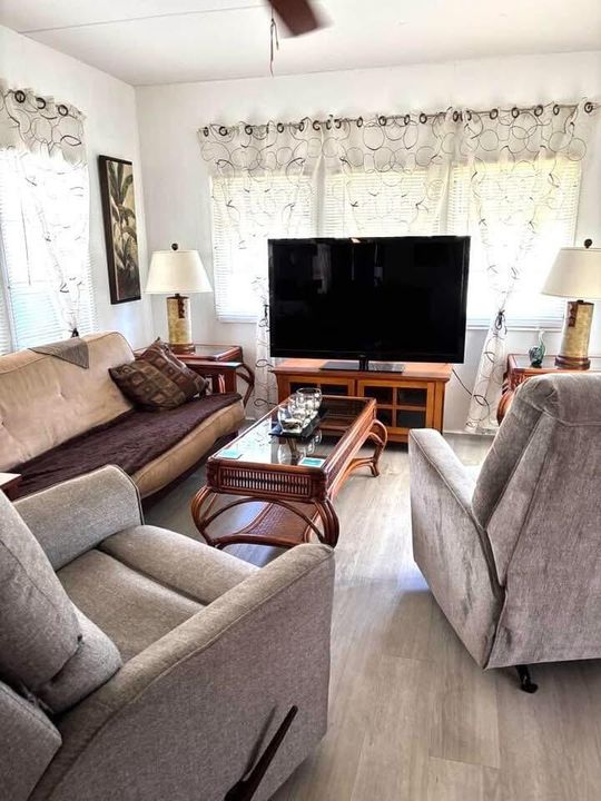 En Venta: $99,000 (2 camas, 1 baños, 576 Pies cuadrados)