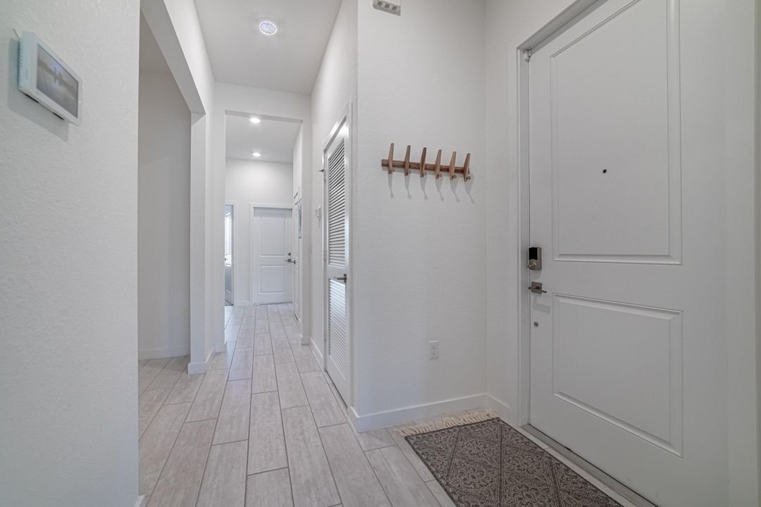 En Venta: $490,000 (3 camas, 2 baños, 1854 Pies cuadrados)