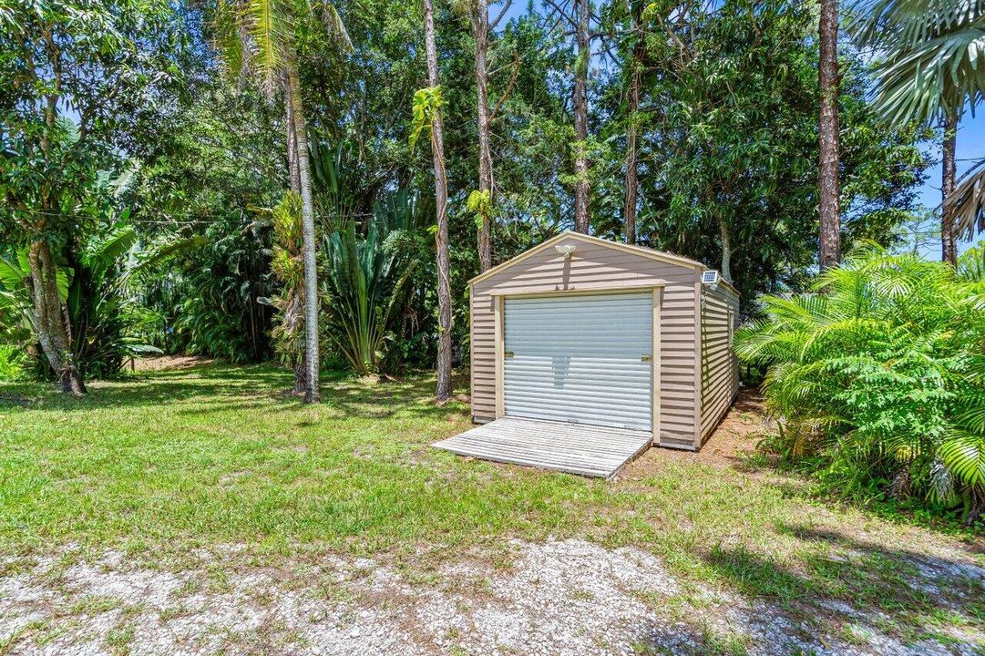 Activo con contrato: $689,999 (3 camas, 2 baños, 2081 Pies cuadrados)