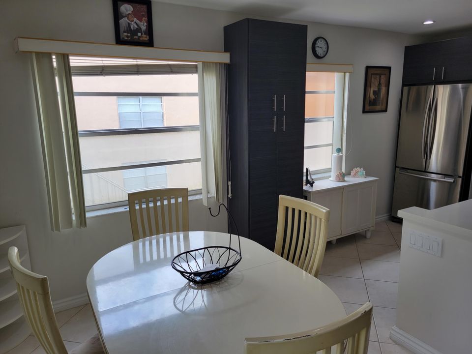 En Venta: $89,900 (2 camas, 2 baños, 902 Pies cuadrados)