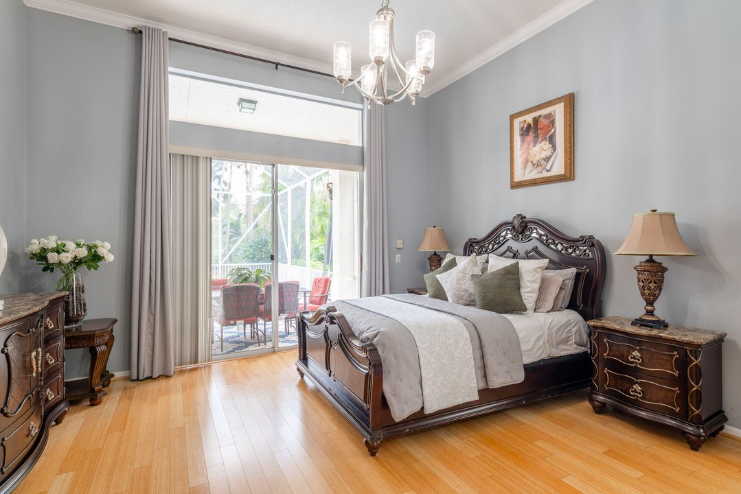 For Sale: $949,980 (5 beds, 3 baths, 2815 Square Feet)