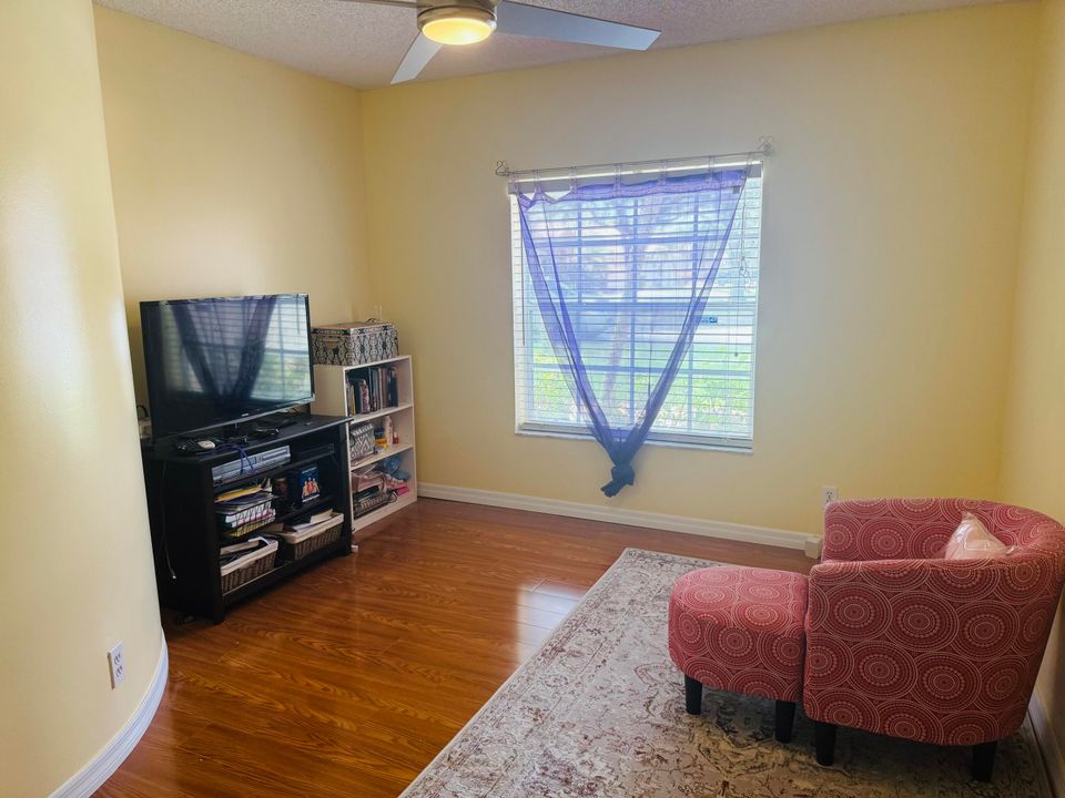 Active With Contract: $775,000 (4 beds, 3 baths, 2241 Square Feet)