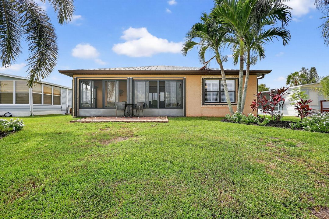 Active With Contract: $222,900 (3 beds, 2 baths, 1707 Square Feet)