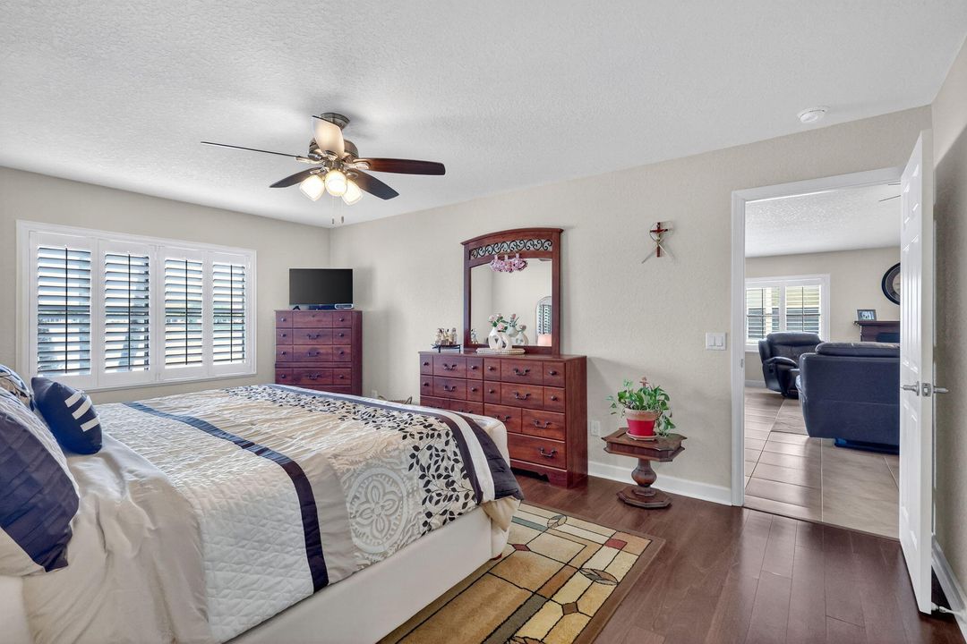 Active With Contract: $222,900 (3 beds, 2 baths, 1707 Square Feet)