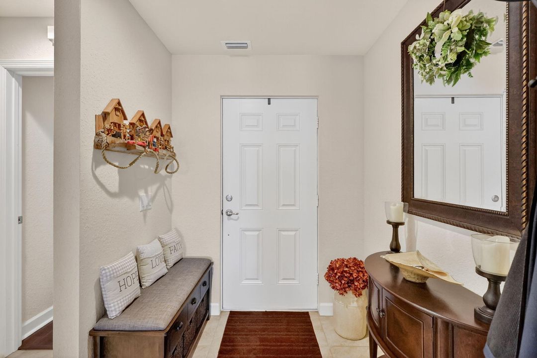 Active With Contract: $222,900 (3 beds, 2 baths, 1707 Square Feet)