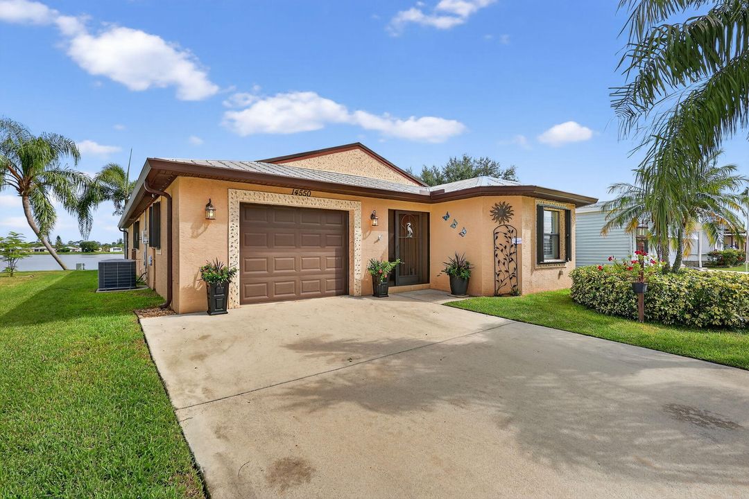 Active With Contract: $222,900 (3 beds, 2 baths, 1707 Square Feet)