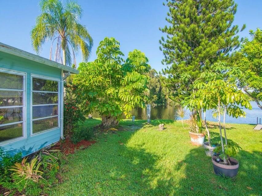 待售: $129,000 (2 贝兹, 2 浴室, 1400 平方英尺)