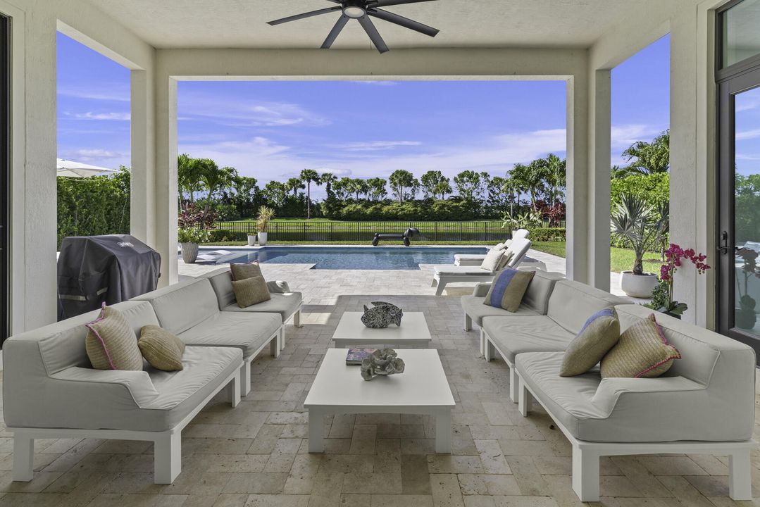 Active With Contract: $1,595,000 (4 beds, 3 baths, 3080 Square Feet)