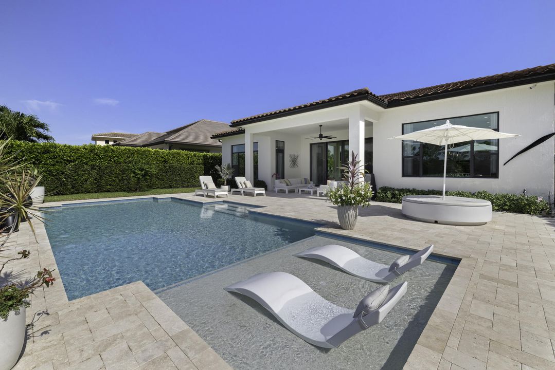 Active With Contract: $1,595,000 (4 beds, 3 baths, 3080 Square Feet)