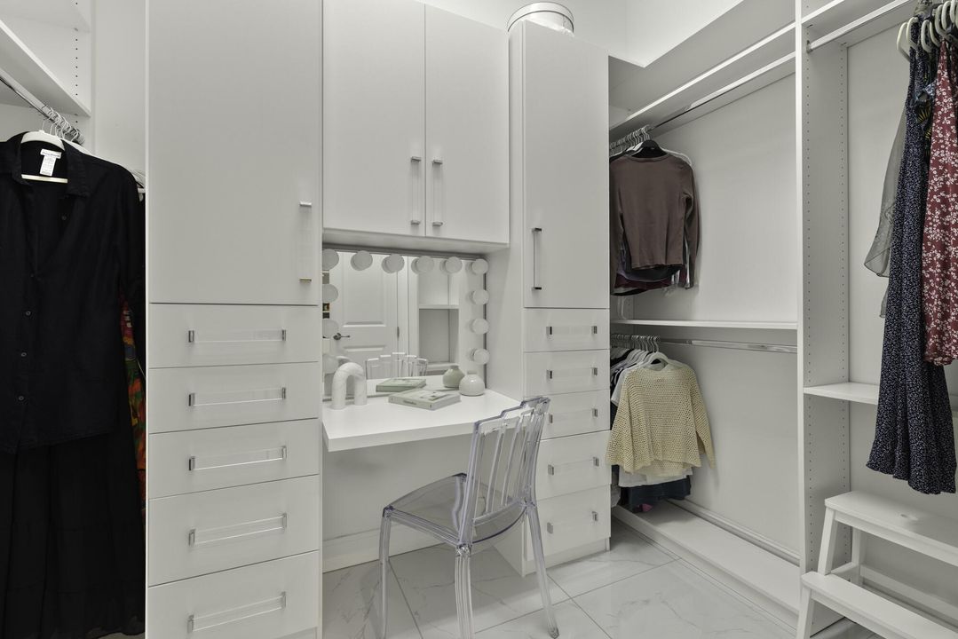 Active With Contract: $1,595,000 (4 beds, 3 baths, 3080 Square Feet)