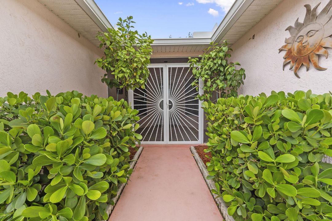 待售: $256,000 (3 贝兹, 2 浴室, 1812 平方英尺)