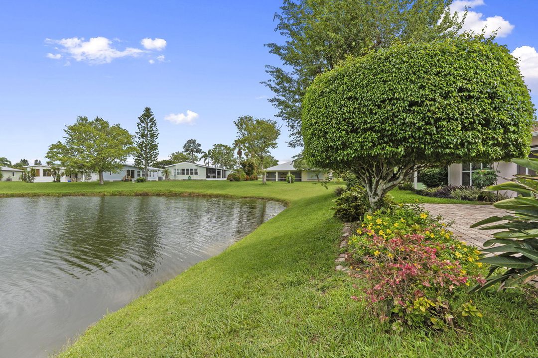 待售: $256,000 (3 贝兹, 2 浴室, 1812 平方英尺)