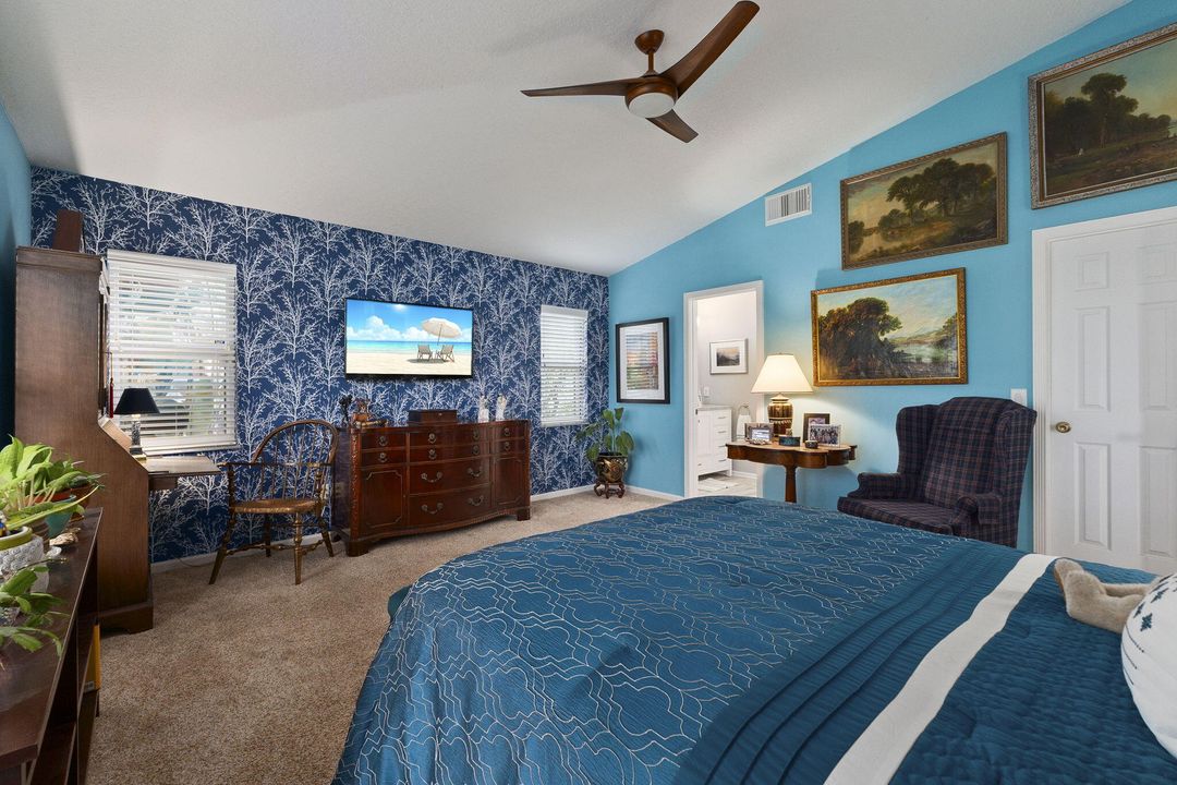 待售: $256,000 (3 贝兹, 2 浴室, 1812 平方英尺)