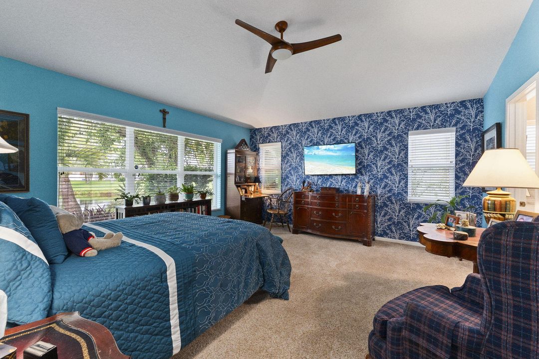 待售: $256,000 (3 贝兹, 2 浴室, 1812 平方英尺)