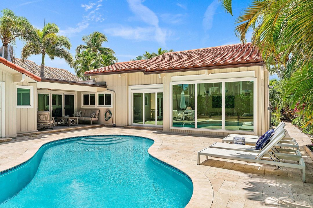 В аренду: $15,000 (3 спален, 3 ванн, 1926 Квадратных фут)