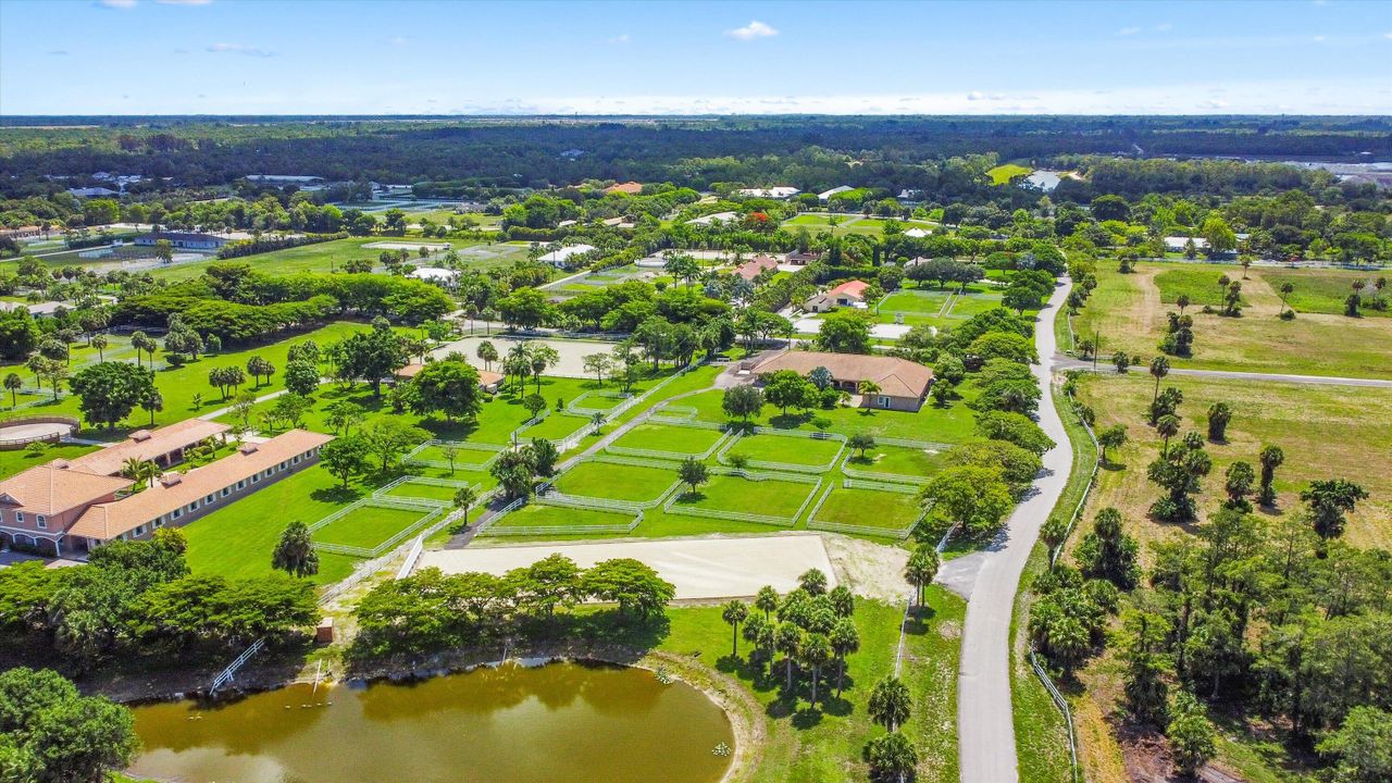 For Sale: $1,895,000 (2 beds, 2 baths, 1920 Square Feet)