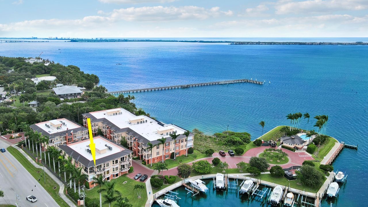 Activo con contrato: $1,490,000 (3 camas, 3 baños, 3120 Pies cuadrados)