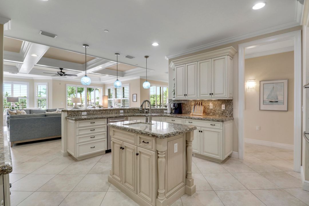 Activo con contrato: $1,490,000 (3 camas, 3 baños, 3120 Pies cuadrados)