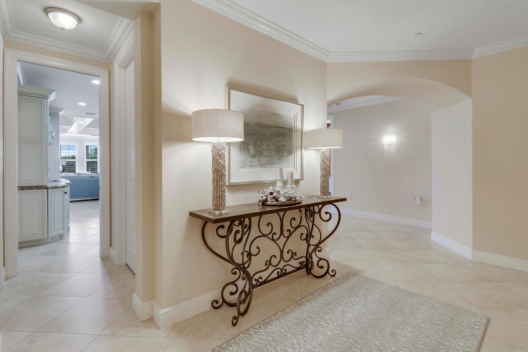 Activo con contrato: $1,490,000 (3 camas, 3 baños, 3120 Pies cuadrados)