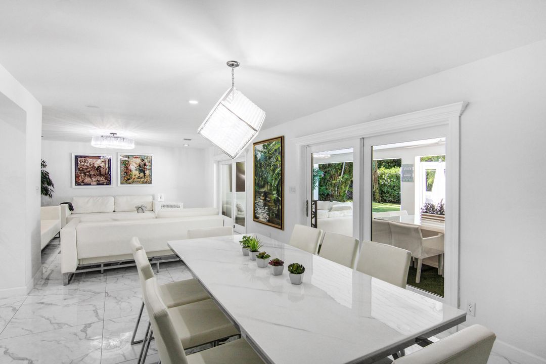 For Sale: $4,750,000 (5 beds, 3 baths, 3429 Square Feet)