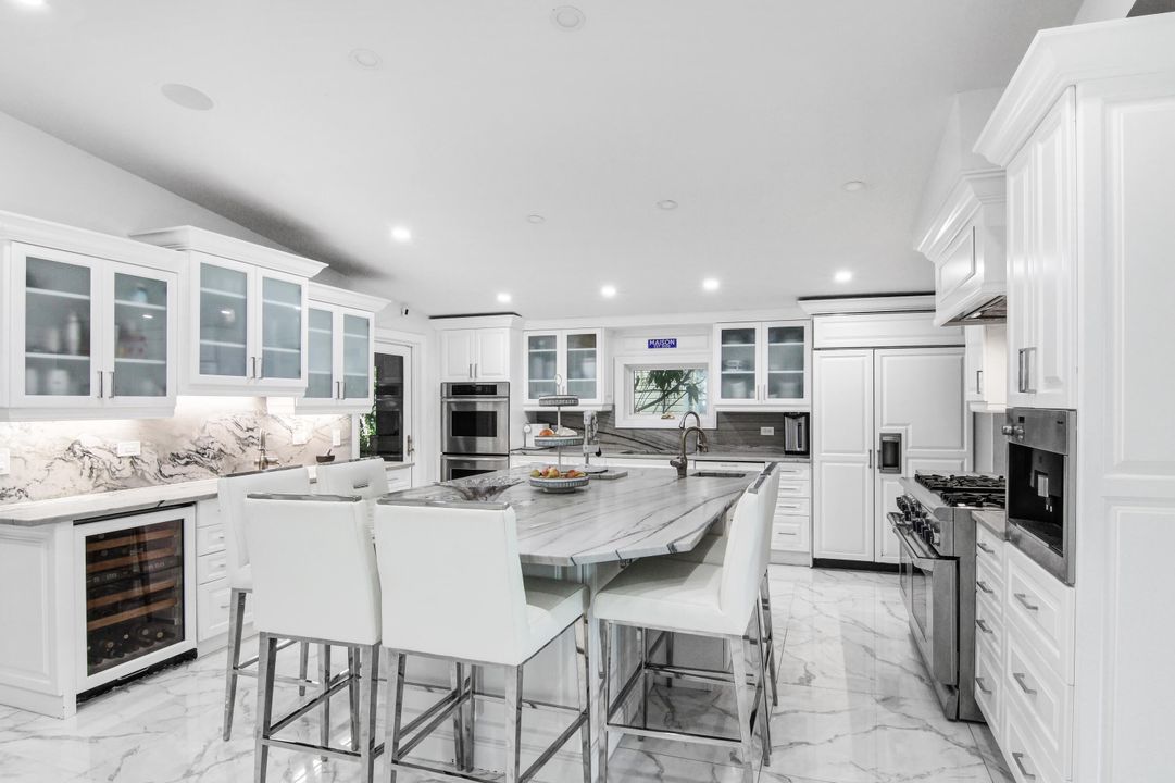 For Sale: $4,750,000 (5 beds, 3 baths, 3429 Square Feet)