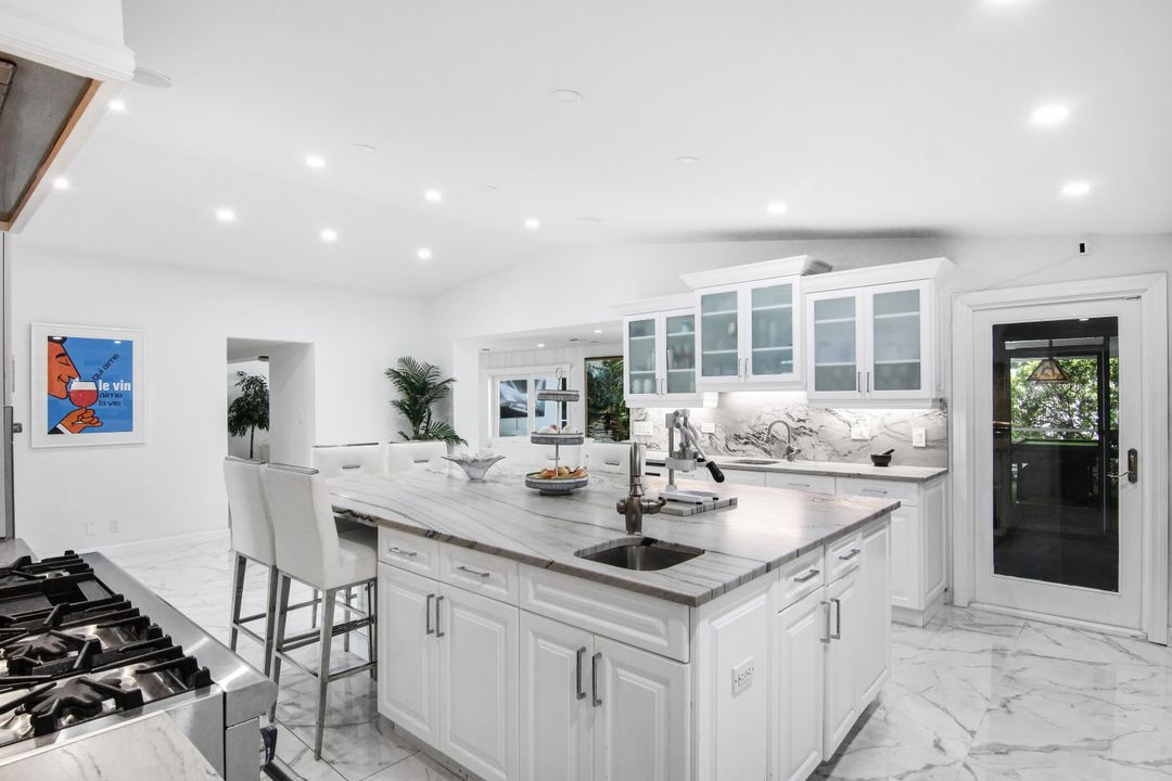 For Sale: $4,750,000 (5 beds, 3 baths, 3429 Square Feet)