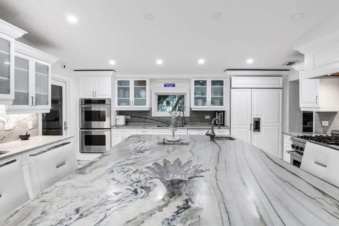 For Sale: $4,750,000 (5 beds, 3 baths, 3429 Square Feet)