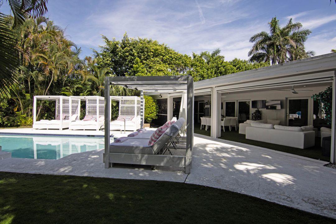 For Sale: $4,750,000 (5 beds, 3 baths, 3429 Square Feet)