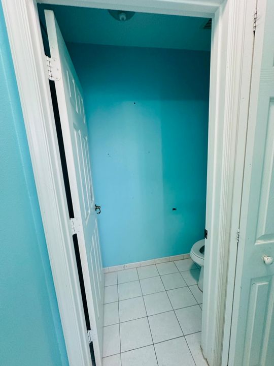 En Venta: $389,900 (4 camas, 2 baños, 1595 Pies cuadrados)