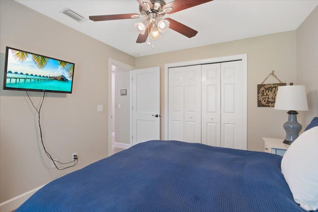 For Sale: $569,000 (3 beds, 2 baths, 2014 Square Feet)