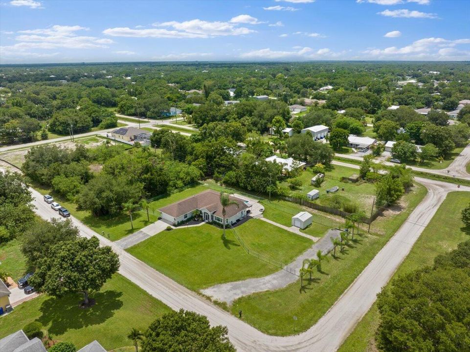 For Sale: $569,000 (3 beds, 2 baths, 2014 Square Feet)