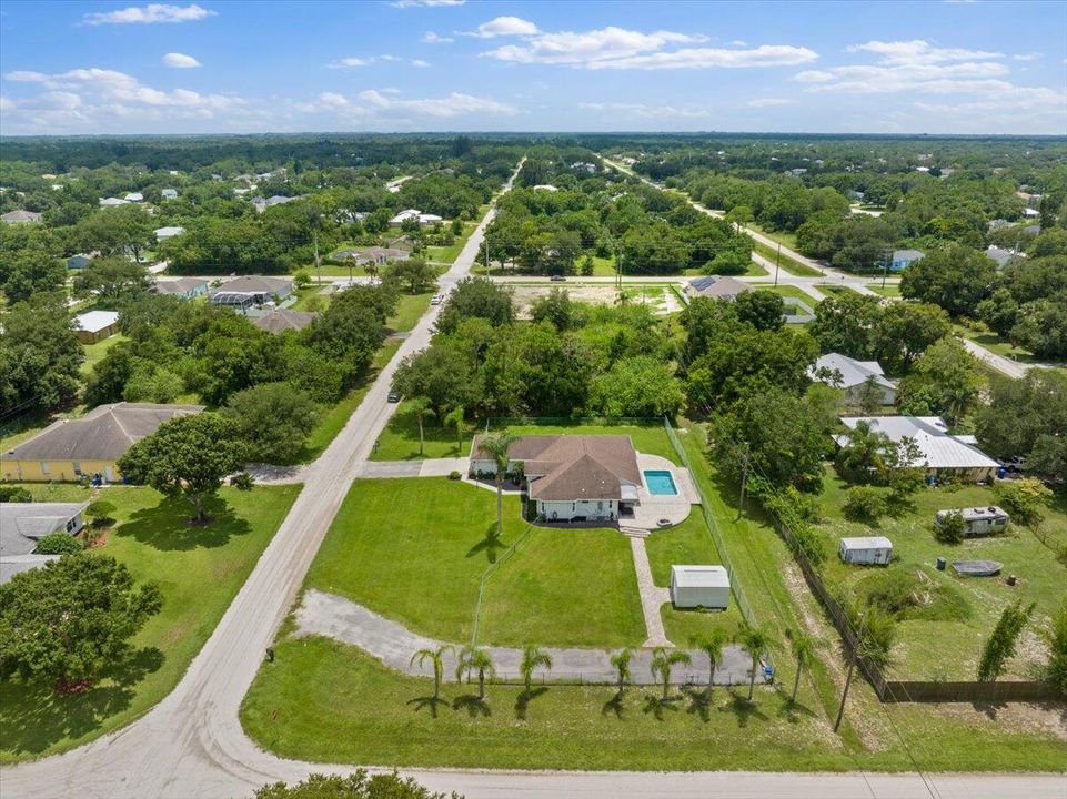 For Sale: $569,000 (3 beds, 2 baths, 2014 Square Feet)