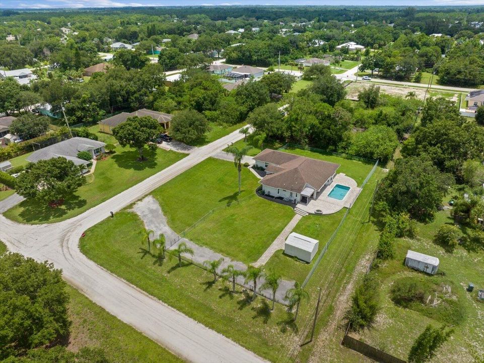 For Sale: $569,000 (3 beds, 2 baths, 2014 Square Feet)