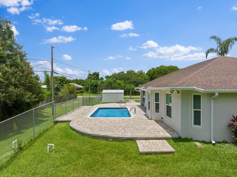 For Sale: $569,000 (3 beds, 2 baths, 2014 Square Feet)