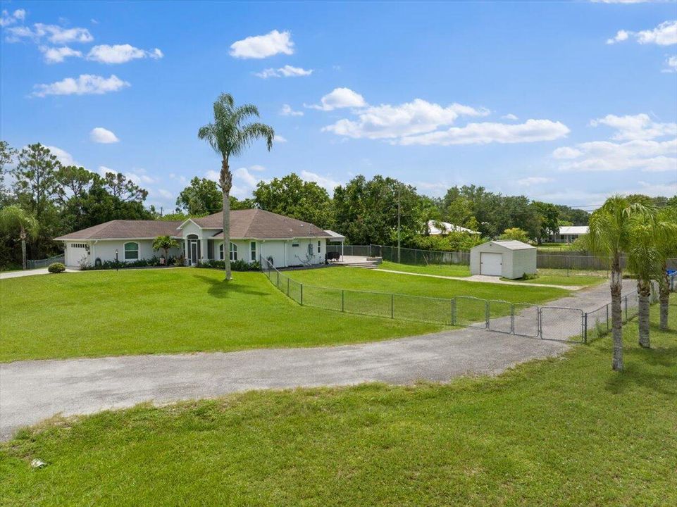 For Sale: $569,000 (3 beds, 2 baths, 2014 Square Feet)