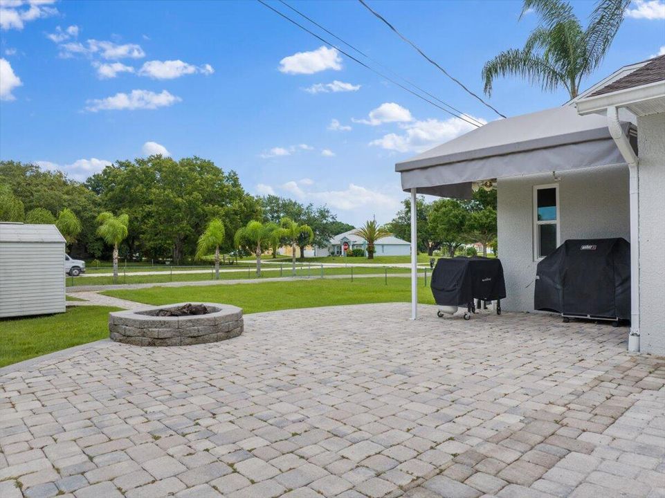 For Sale: $569,000 (3 beds, 2 baths, 2014 Square Feet)