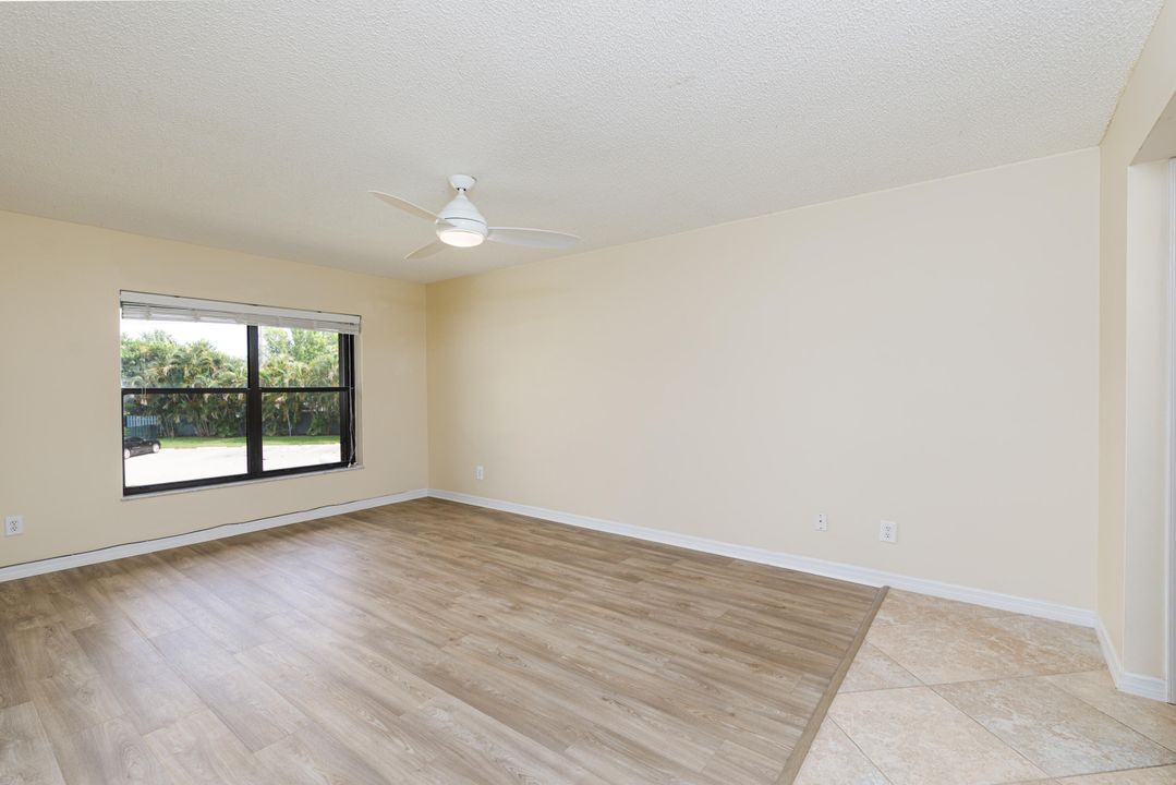 Activo con contrato: $1,975 (2 camas, 2 baños, 1164 Pies cuadrados)