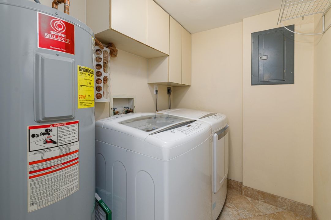 Activo con contrato: $1,975 (2 camas, 2 baños, 1164 Pies cuadrados)