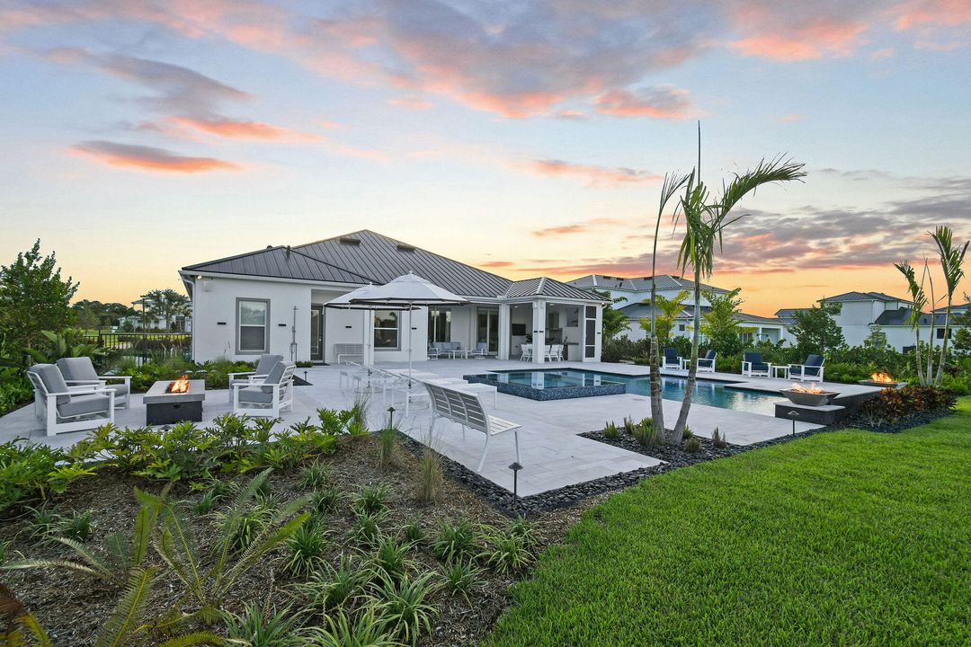 For Sale: $3,595,000 (4 beds, 3 baths, 3461 Square Feet)