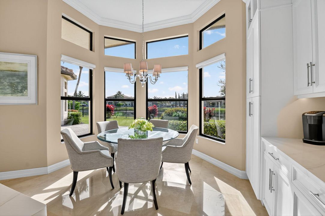 En Venta: $1,899,000 (3 camas, 3 baños, 3352 Pies cuadrados)