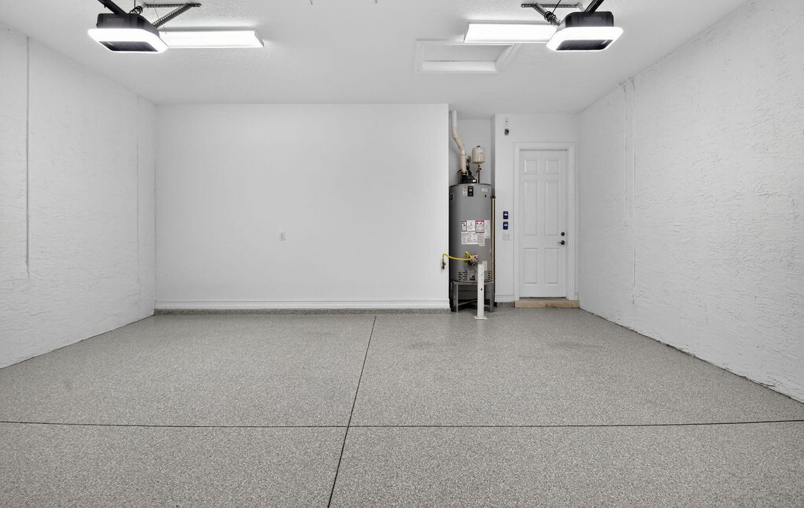 En Venta: $1,899,000 (3 camas, 3 baños, 3352 Pies cuadrados)