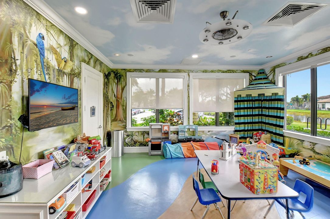 En Venta: $1,899,000 (3 camas, 3 baños, 3352 Pies cuadrados)