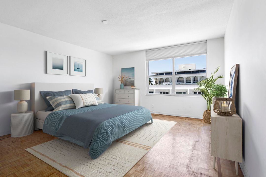 Active With Contract: $3,400,000 (2 beds, 2 baths, 2076 Square Feet)