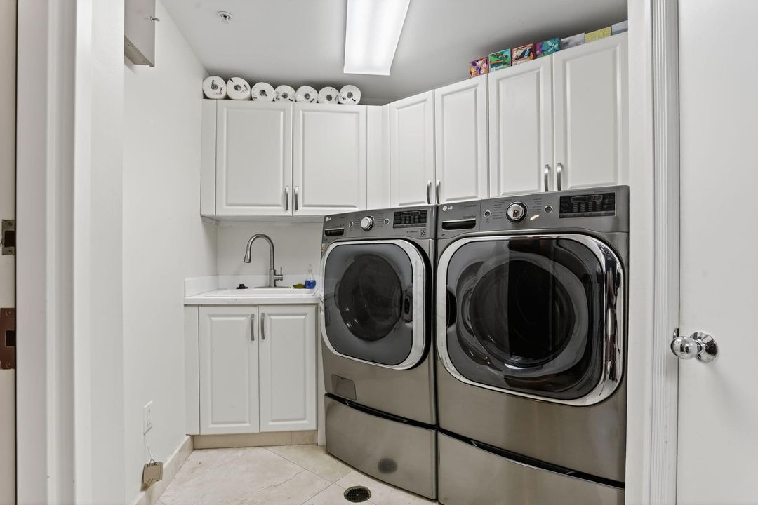 For Sale: $1,899,777 (3 beds, 3 baths, 3254 Square Feet)